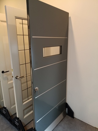 Showroomdeuren, Skantrae en Weekamp