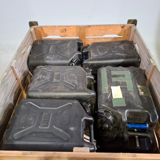 Ca. 22x Jerrycan