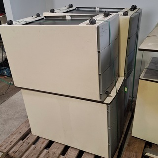 7x Ladeblok, tafel en kast