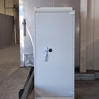 5x Diverse brandwerende kast