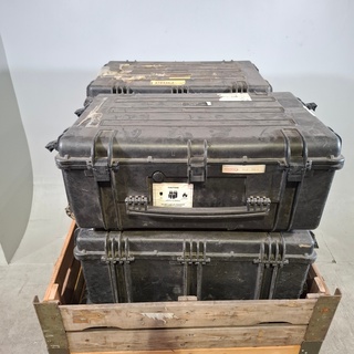 8x Kunststof transportkoffer