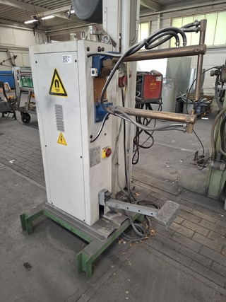 Staande puntlasmachine Costruzioni, ZT28