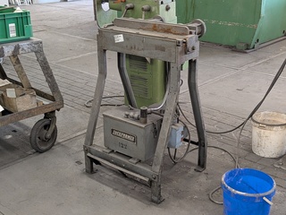 Hydraulische zetbank Lockformer