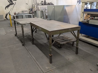 2x Metalen werkbank