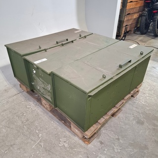 3x Metalen transportkist