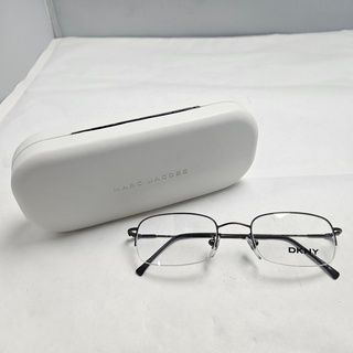 DKNY bril met marc jacobs case