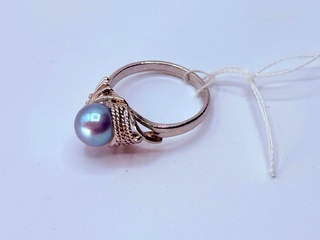Zilveren ring met blauwe akoya parel