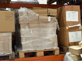 Ca. 900x Plastic zeepflesje inclusief dispencer