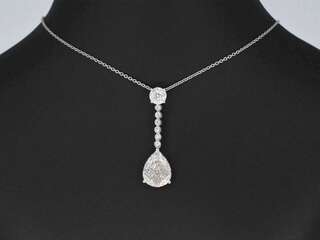 Druppelvormige hanger met briljant en princess geslepen diamanten, exc