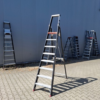 Werktrap Altrex, TGB8