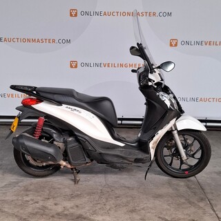 Motorscooter, Piaggio, Medley 125, 2022