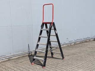 Werktrap Altrex, 2x 5 treeds met bordes