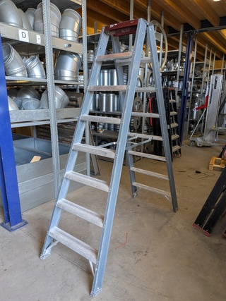 Werktrap Altrex, 2x 7 treeds met bordes