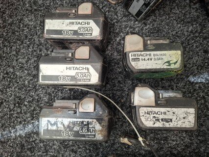 4x Accu draadeindknipper Hitachi, 3x CL14DSL, 1x CL18DSL