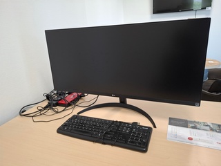 Ultra wide full HD monitor LG, 34WP500-B, bouwjaar 2024