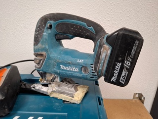 Accu decoupeerzaag Makita, DJV180, bouwjaar 2023