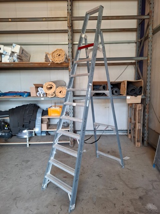 Werktrap Altrex, 9 treeds met bordes