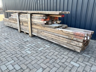 Ca. 10x Houten gordingen