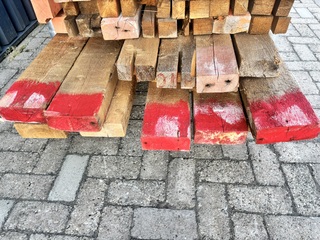 6x Houten gordingen