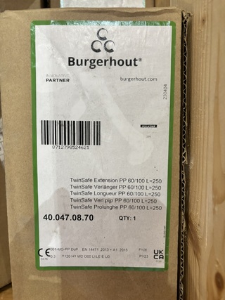 Partij installatie onderdelen voor o.a. rookgasafvoer, O.a. Burgerhout