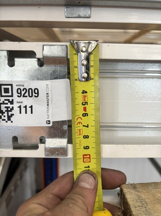 Ca. 13x demontabele kozijnen van systeemwanden / scheidingswandpanelen