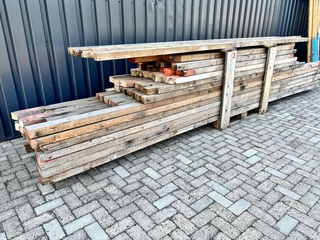 Ca. 15x Houten gordingen