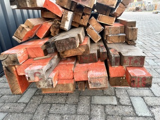 Ca. 13x Houten gordingen