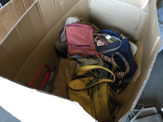 Ca. 40x Tassen verschillende kleuren, soorten