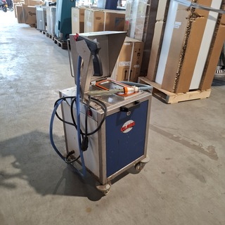 Verrijdbare spuitmachine, Globe