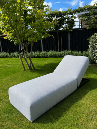 Ligbed allweather Veneto, light grey, bouwjaar 2026