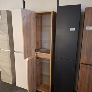 Hoge kast, HR Badmeubelen, natuur eiken