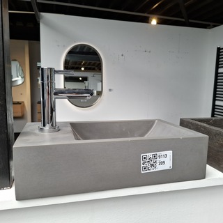 Fontein, cement grijs