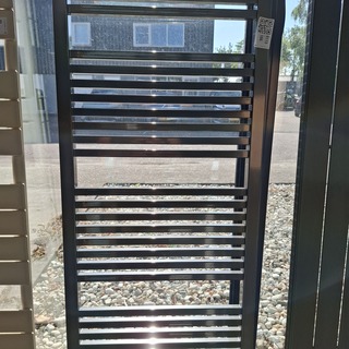 Designradiator HR badmeubelen, Recta, glans antraciet