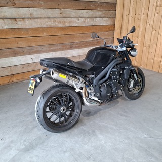Motor, Triumph, Speed Triple 1050, Zwart, 2009