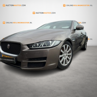 Personenauto, Jaguar, XE, 2.0 D Prestige, 2015