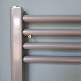 Designradiator Plieger, Palermo -EL, zilver metallic