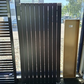 Designradiator HR badmeubelen, Base +++, mat zwart