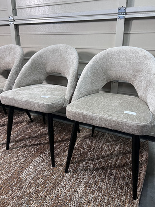 4x Eetkamerstoel chenille, Kave Home, Mael, Beige