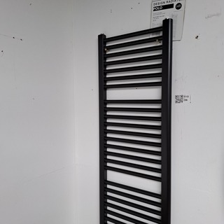 Designradiator, HR Badmeubelen, Polo, black metal (RAL 9005)