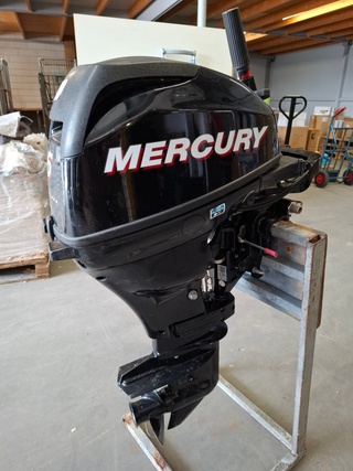 Langstaart buitenboordmotor Mercury, 15