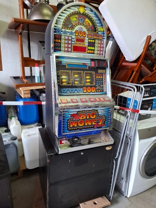 2x Speelautomaat