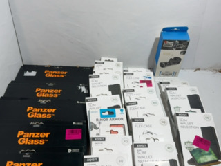 Partij met diverse accessoires voor smartphones en tablets, 34 stuks