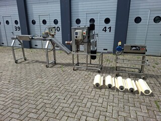 3x Machine/module t.b.v. productielijn visvoerproductie