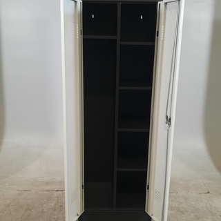 8x Lockerkast