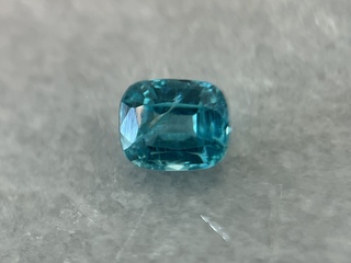 Edelsteen – 0.81 carat natuurlijke apatiet