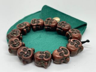 Laughing Buddha armband