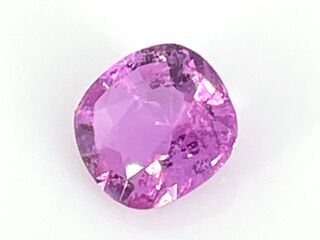 Saffier – 1.18 carat pink saffier