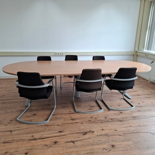 Vergadertafel met 6x stoel
