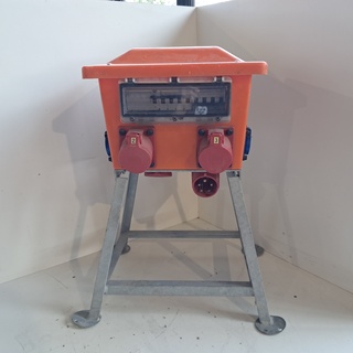 Verdeelkast 32A (32-2/400V, 16-6/230V ) Jäger Direkt, Rondo 32A RA, bo