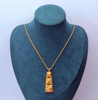D’Orlan ”Mosaic Pyramid” goldplated collier